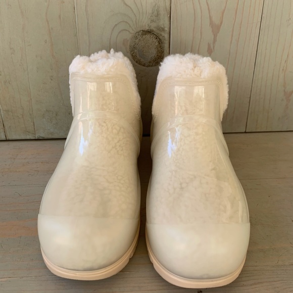 UGG RAINCLOUD CLEAR NATURAL   RAINBOOTS  WOMENS US 9  new - Picture 2 of 6